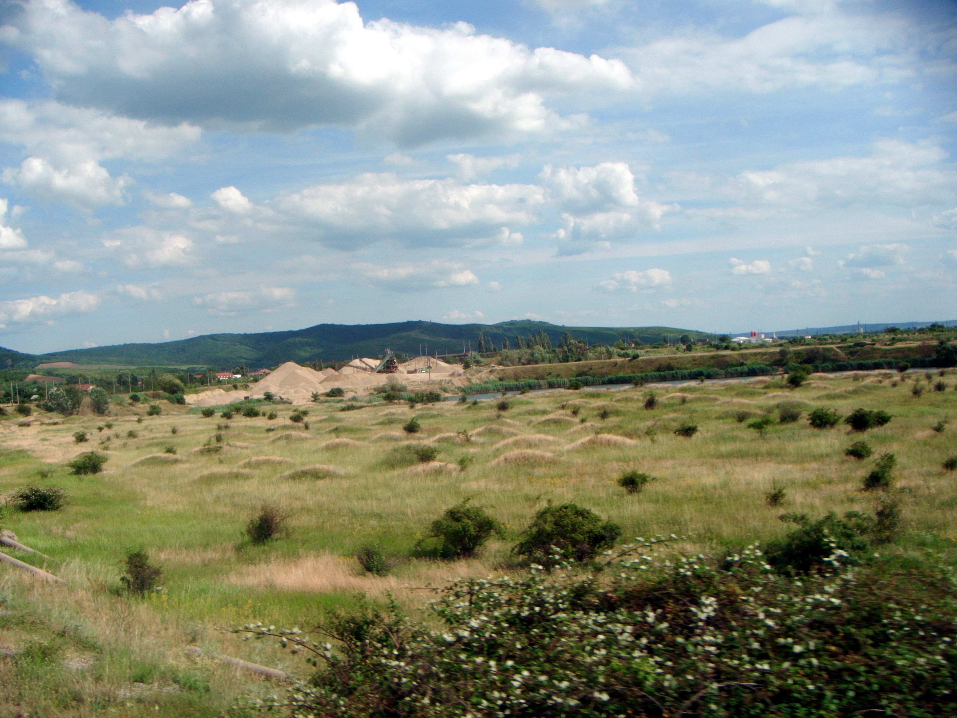 Peisaj în apropierea Cicirului, fotografiat în 2012